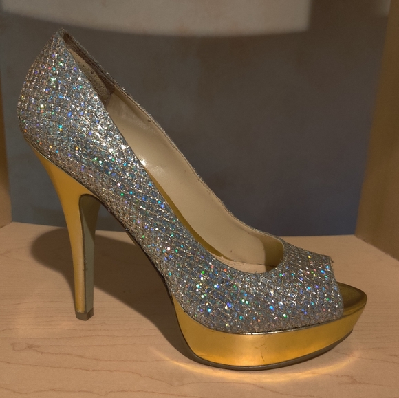 Enzo Angiolini Shoes - Enzo Angiolini glitter and gold heels size 4 1/2